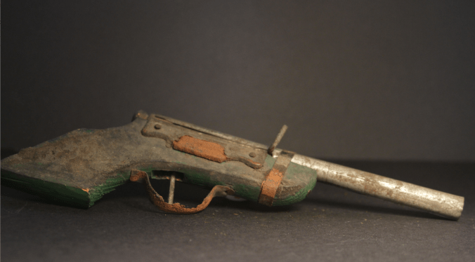 Toy Gun rust